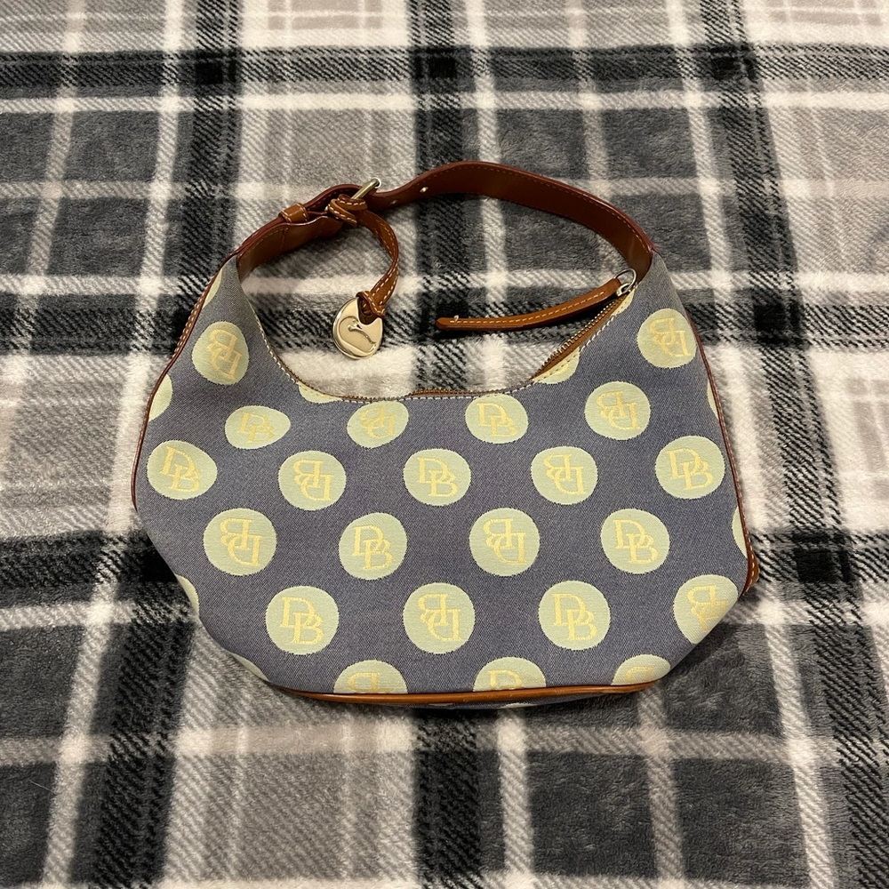 Dooney and Bourke purse